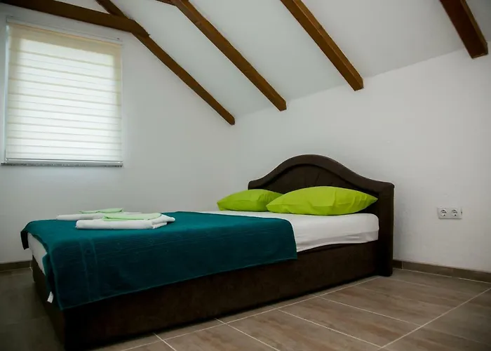 Nektar Park Sara * Bihać