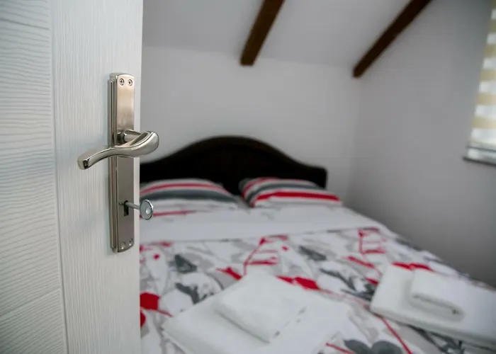 Villa Nektar Park Sara Bihać